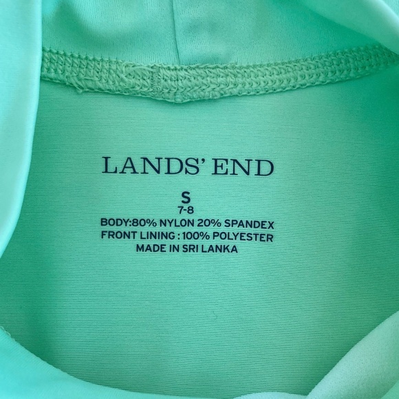 Girl’s size 7-8 Lands’ End short sleeved green butterflies swim top, swim shirt - Picture 5 of 7
